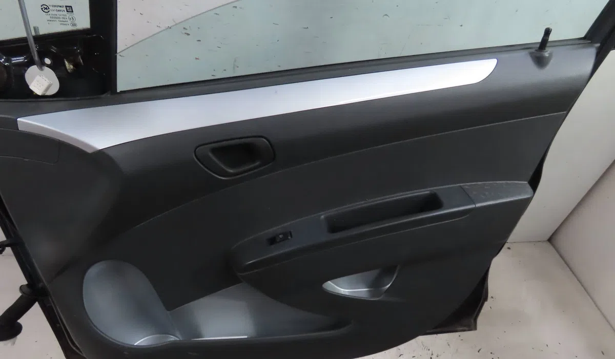 Porte avant droite CHEVROLET SPARK 2013 occasion