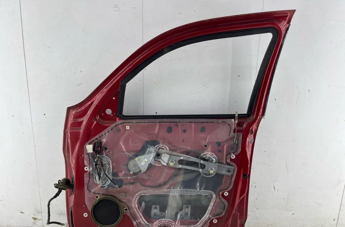 Porte avant droite CHRYSLER PT CRUISER PHASE 1 BREAK occasion