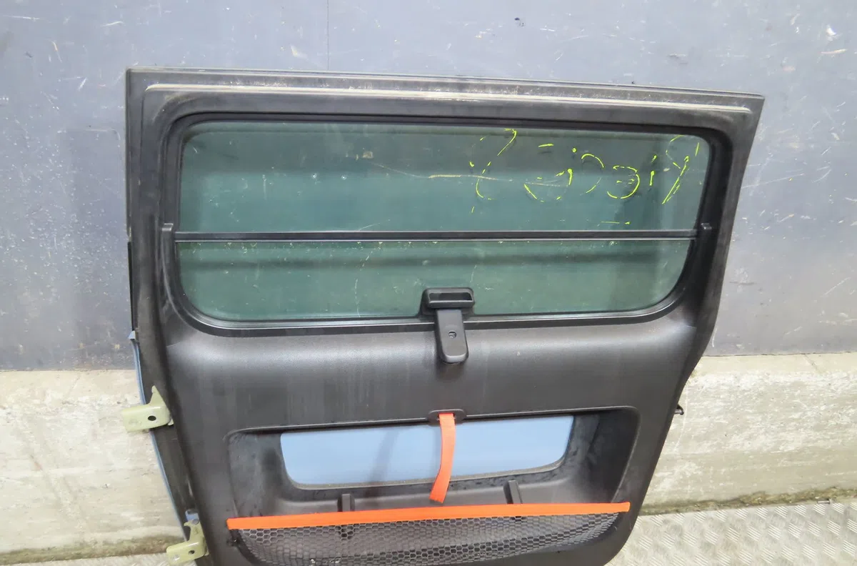 Porte avant droite CITROEN AMI occasion