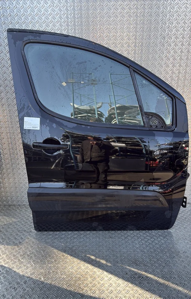 Porte avant droite Citroen BERLINGO MULTISPACE (B9) 1.6 hdi 110 (2008) occasion