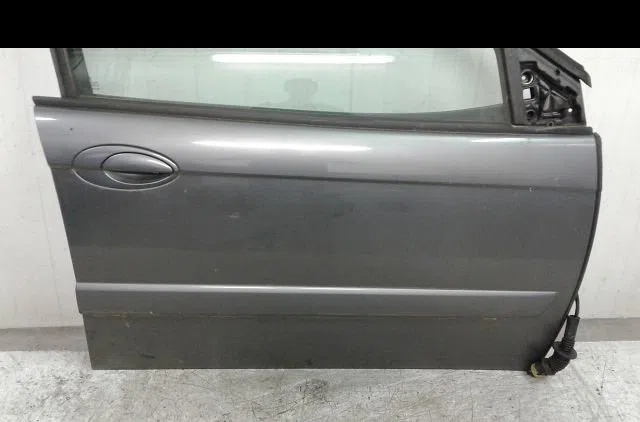 Porte avant droite Citroën C5 II Break (RE_) 2.0 hdi (rerhrh) (2004) occasion