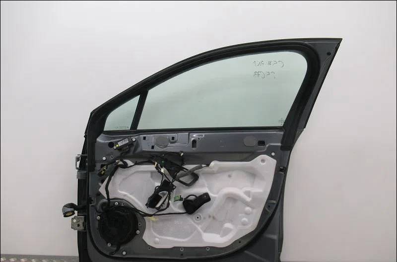 Porte avant droite Citroën C5 III Break (RW_) 2.0 hdi (2008) occasion