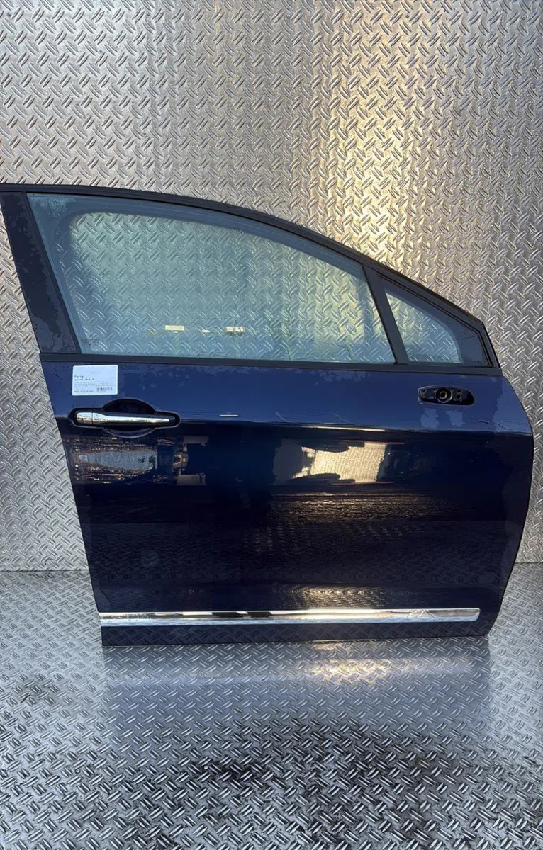 Porte avant droite Citroen C5 III (RD_) 2.0 hdi (rdrhda) (2008) occasion