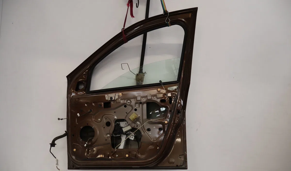 Porte avant droite Dacia DUSTER (HS_) 1.5 dci 4x4 (hsmc, hsmd) (2010-2018) 5 portes occasion