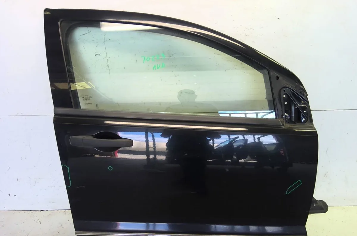 Porte avant droite Dodge CALIBER 2.0 crd (2006) occasion