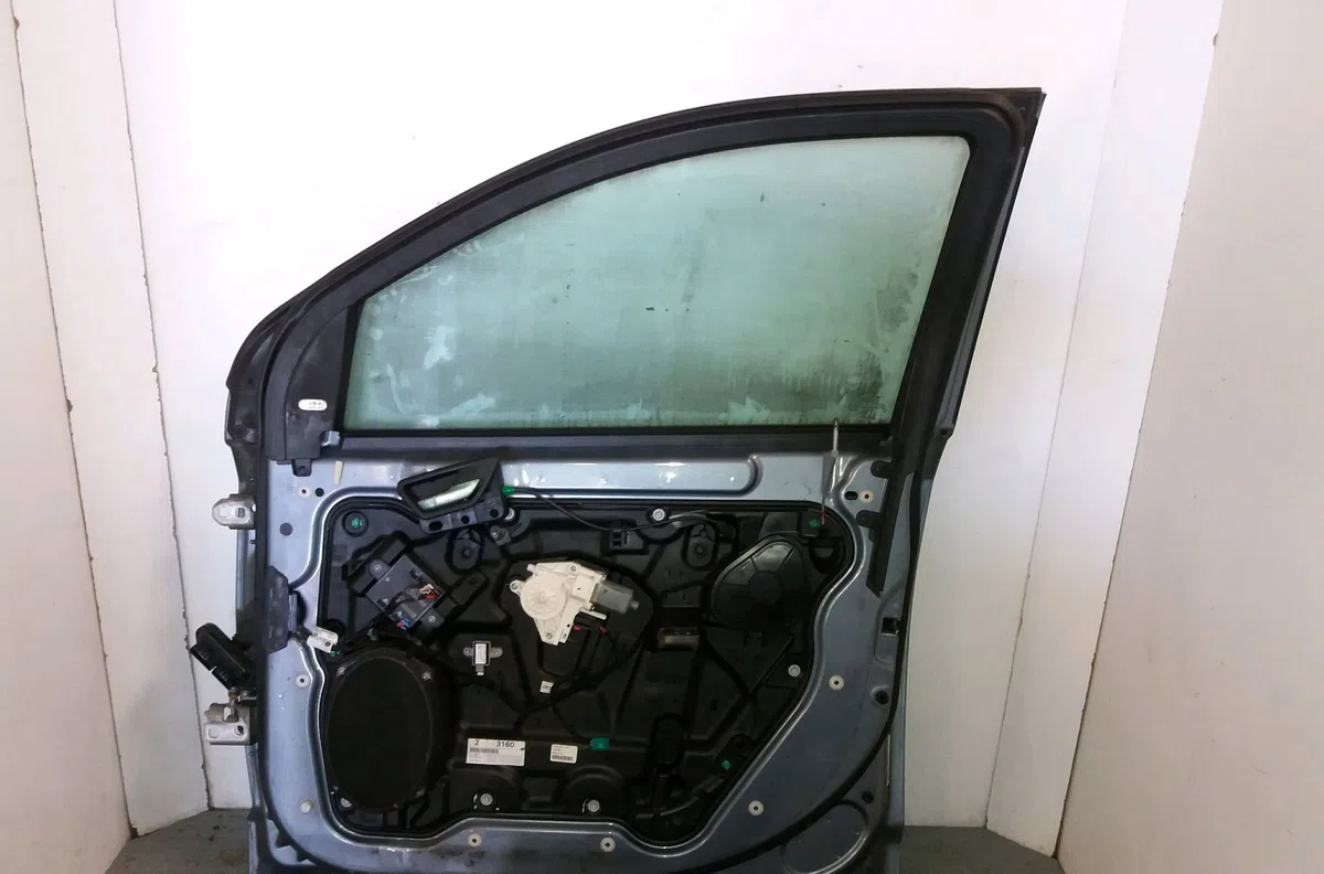 Porte avant droite Dodge JOURNEY 2.0 crd (2008) occasion
