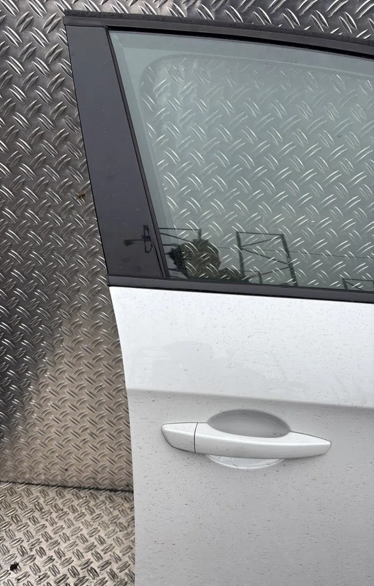 Porte avant droite Ds DS 5 (KF_) 2.0 bluehdi 180 (2015-2018) occasion