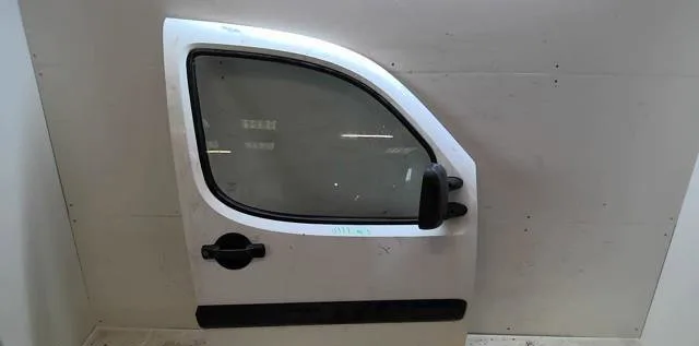 Porte avant droite Fiat DOBLO Camionnette-Monospace (223_) 1.3 d multijet (2005-2010) occasion