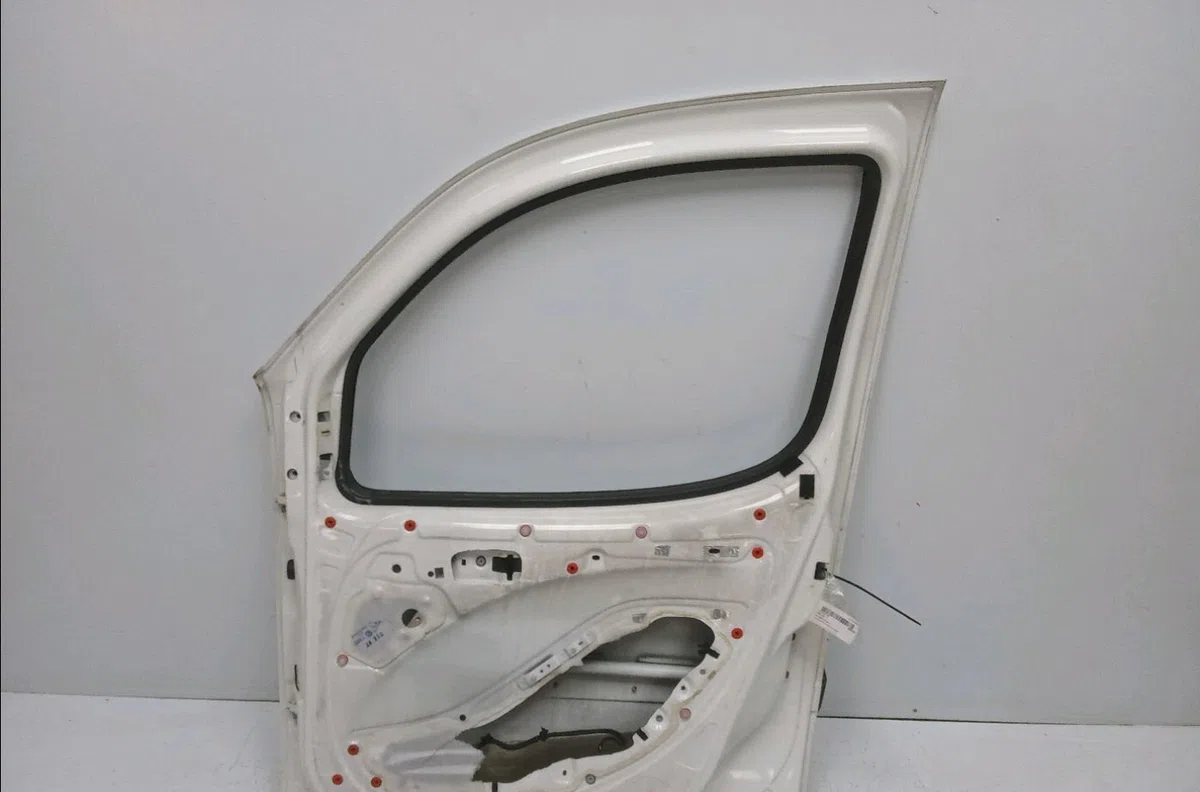 Porte avant droite Fiat DOBLO Camionnette-Monospace (223_) 1.3 d multijet (2005-2010) occasion