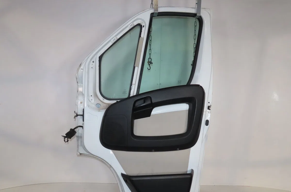 Porte avant droite Fiat DUCATO Camionnette (250_) 115 multijet 2,0 d (2011) occasion
