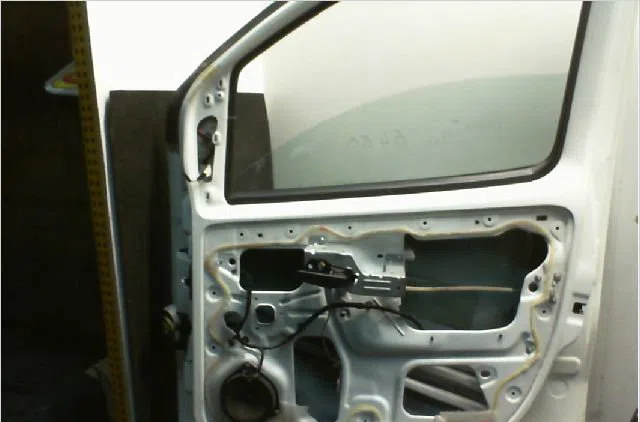 Porte avant droite FIAT FIORINO III occasion