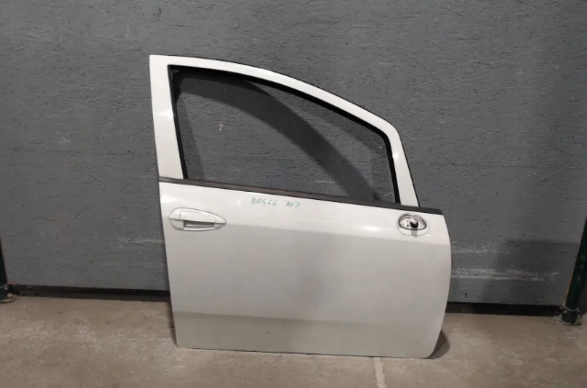 Porte avant droite FIAT GRANDE PUNTO  GRANDE PUNTO occasion