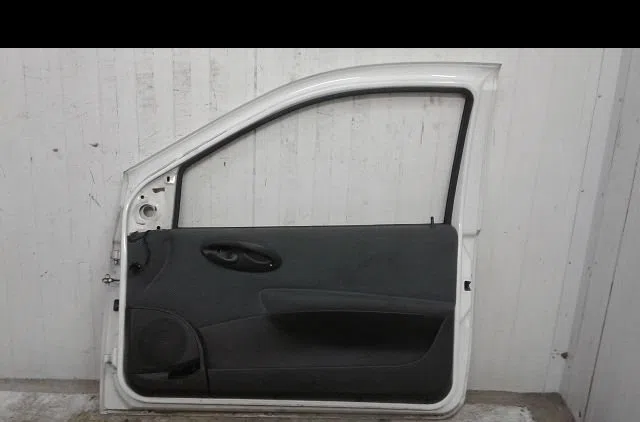 Porte avant droite Fiat PUNTO (188_) 1.3 jtd 16v (2003-2012) 5 portes occasion