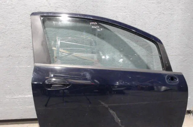 Porte avant droite FIAT PUNTO EVO 3  PUNTO EVO 3 occasion