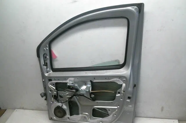 Porte avant droite Fiat QUBO (225_) 1.3 d multijet (225cxb1a, 225axb1a, 225cxb11, 225axb11,... (2008) occasion