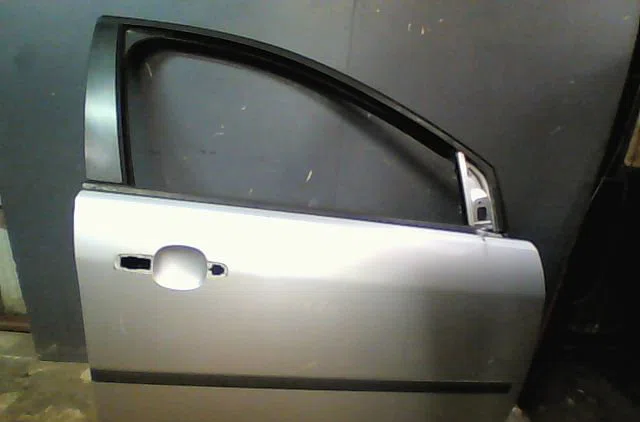 Porte avant droite Ford FOCUS II (DA_, HCP, DP) 1.6 tdci (2004-2012) occasion
