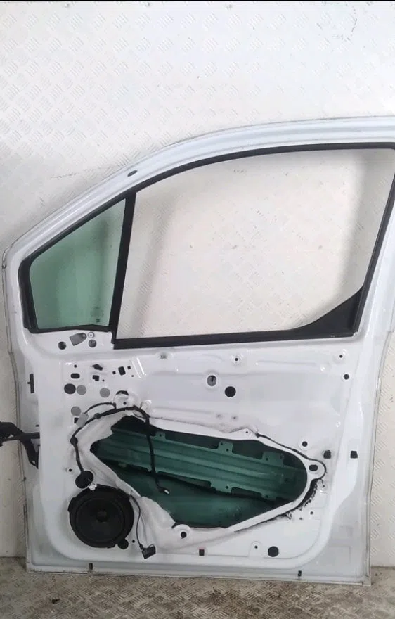 Porte avant droite Ford TRANSIT CONNECT V408 Camionnette-Monospace 1.5 tdci (2015) occasion