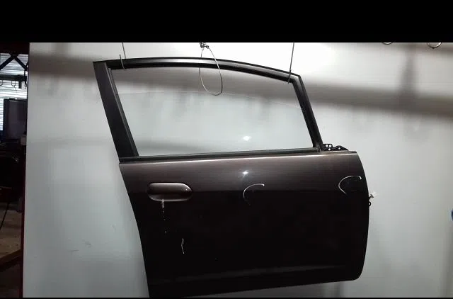 Porte avant droite Honda JAZZ III (GE_, GG_, GP_, ZA_) 1.3 i (ge6, gg3, gg6) (2008) occasion