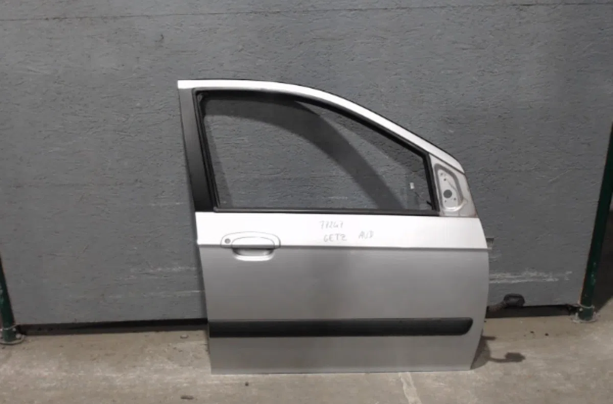 Porte avant droite HYUNDAI GETZ  0 occasion