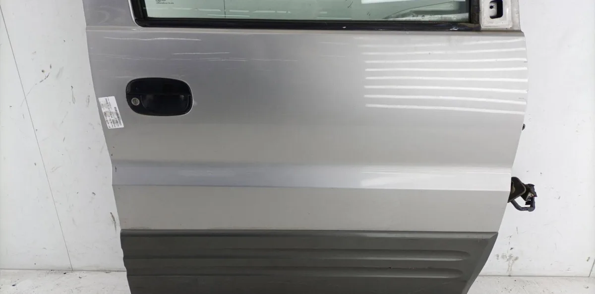 Porte avant droite HYUNDAI SATELLITE 1 PHASE 1 occasion