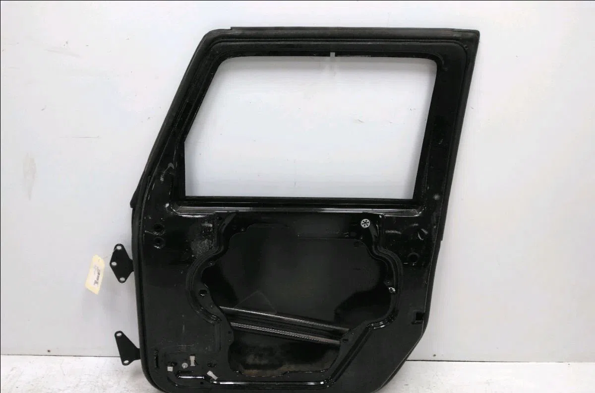 Porte avant droite Jeep WRANGLER III (JK) 2.8 crd (2010) occasion