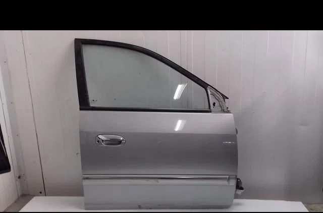 Porte avant droite Kia CARENS II Monospace (FJ) 2.0 crdi (2002) occasion