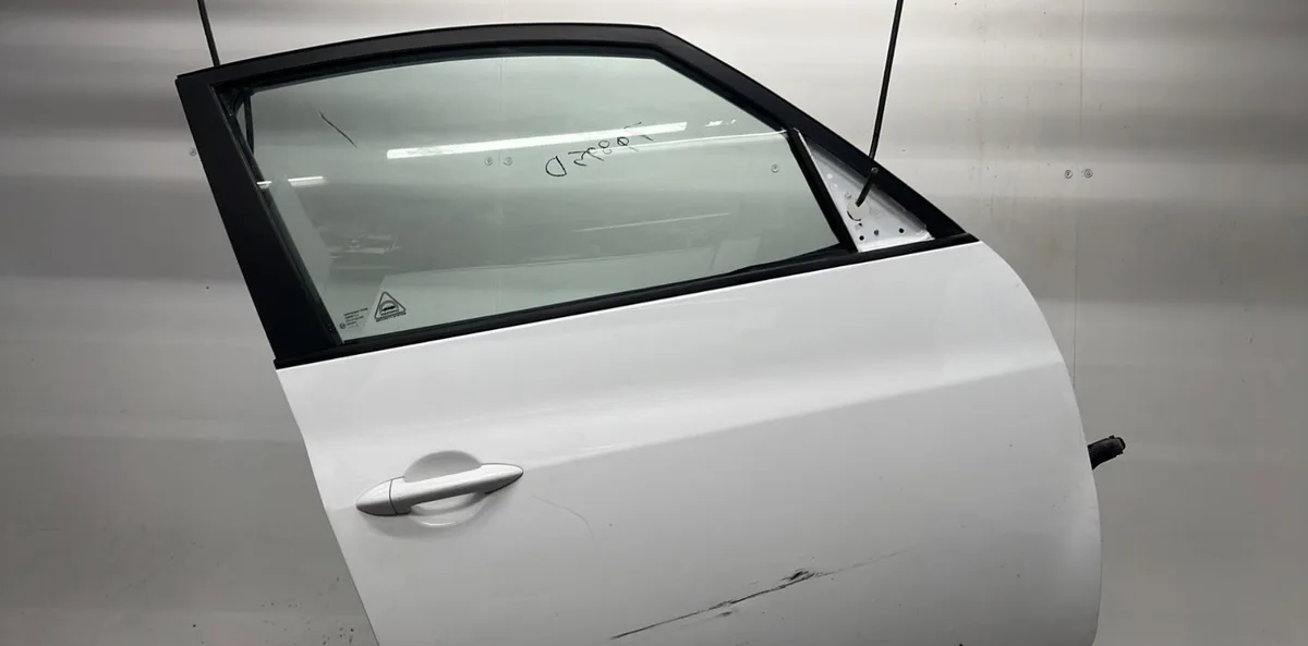 Porte avant droite KIA VENGA PHASE 1 occasion