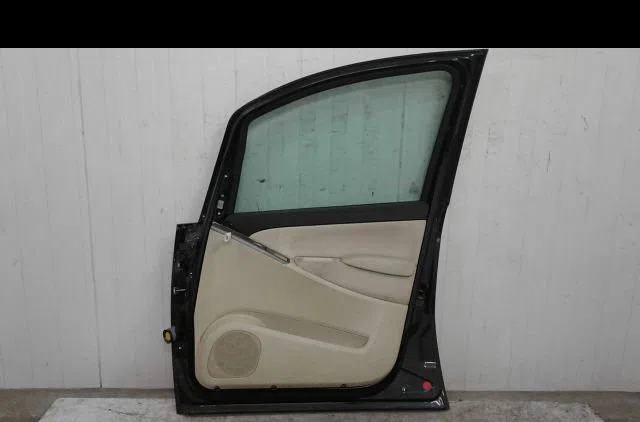 Porte avant droite Lancia MUSA (350_) 1.3 d multijet (350.axg11, 350.axg1a) (2006-2012) occasion
