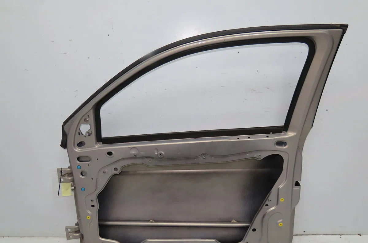 Porte avant droite Lancia YPSILON (843_) 1.4 (843.axg1a) (2006-2011) occasion