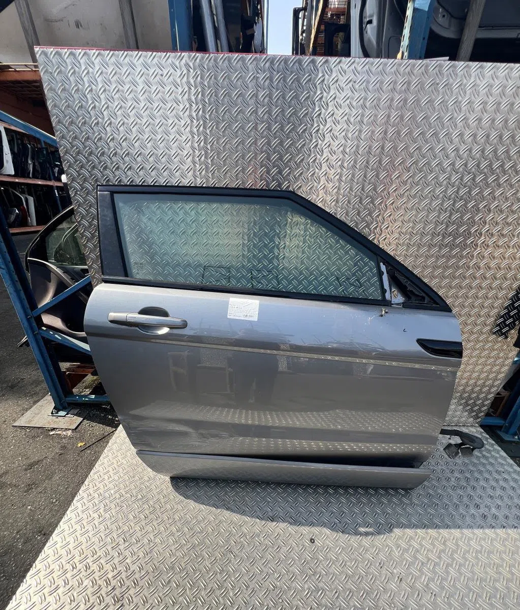 Porte avant droite Land rover RANGE ROVER EVOQUE (L538) 2.2 d 4x4 (2011-2019) occasion