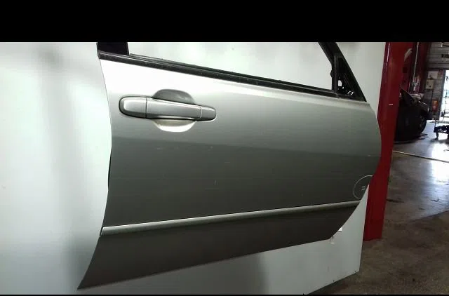 Porte avant droite Lexus IS I (_E1_) 200 (gxe10) (1999-2005) occasion
