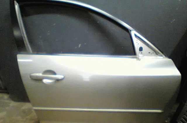 Porte avant droite MAZDA MAZDA3 2004 occasion