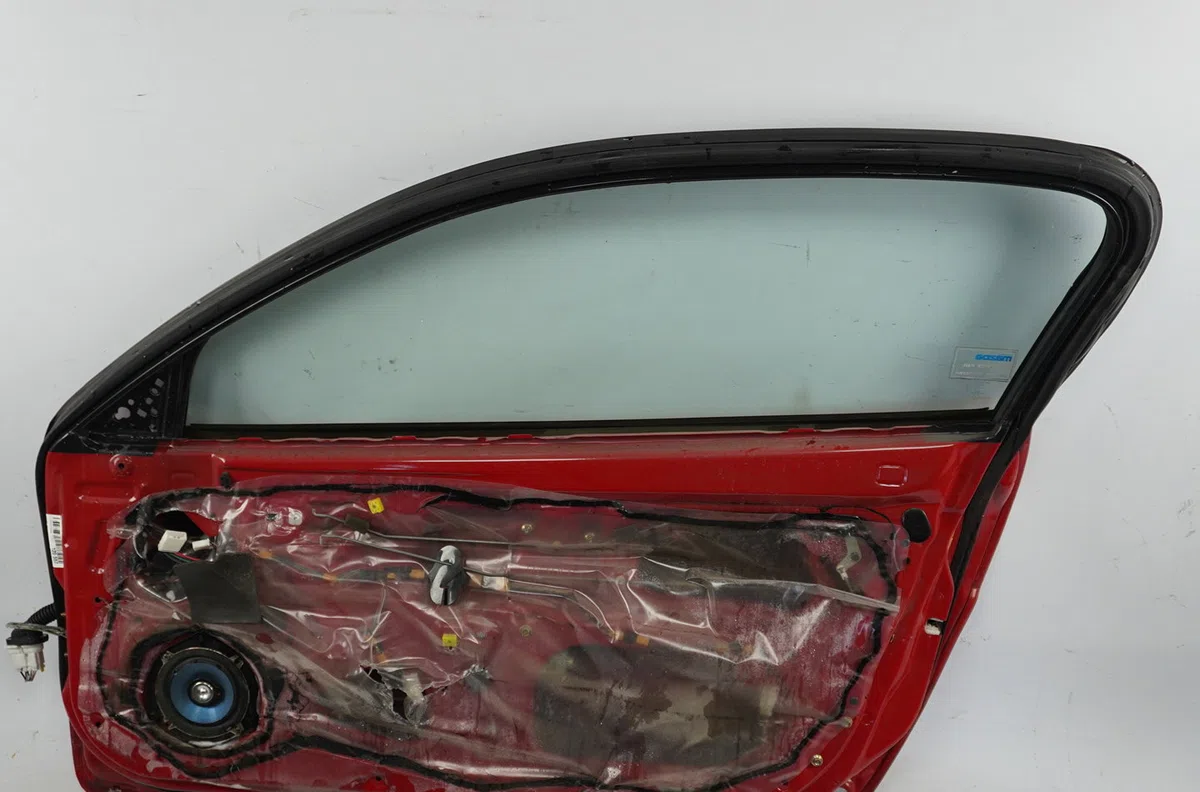 Porte avant droite Mazda MX-3 (EC) 1.6 i (1993-1998) occasion