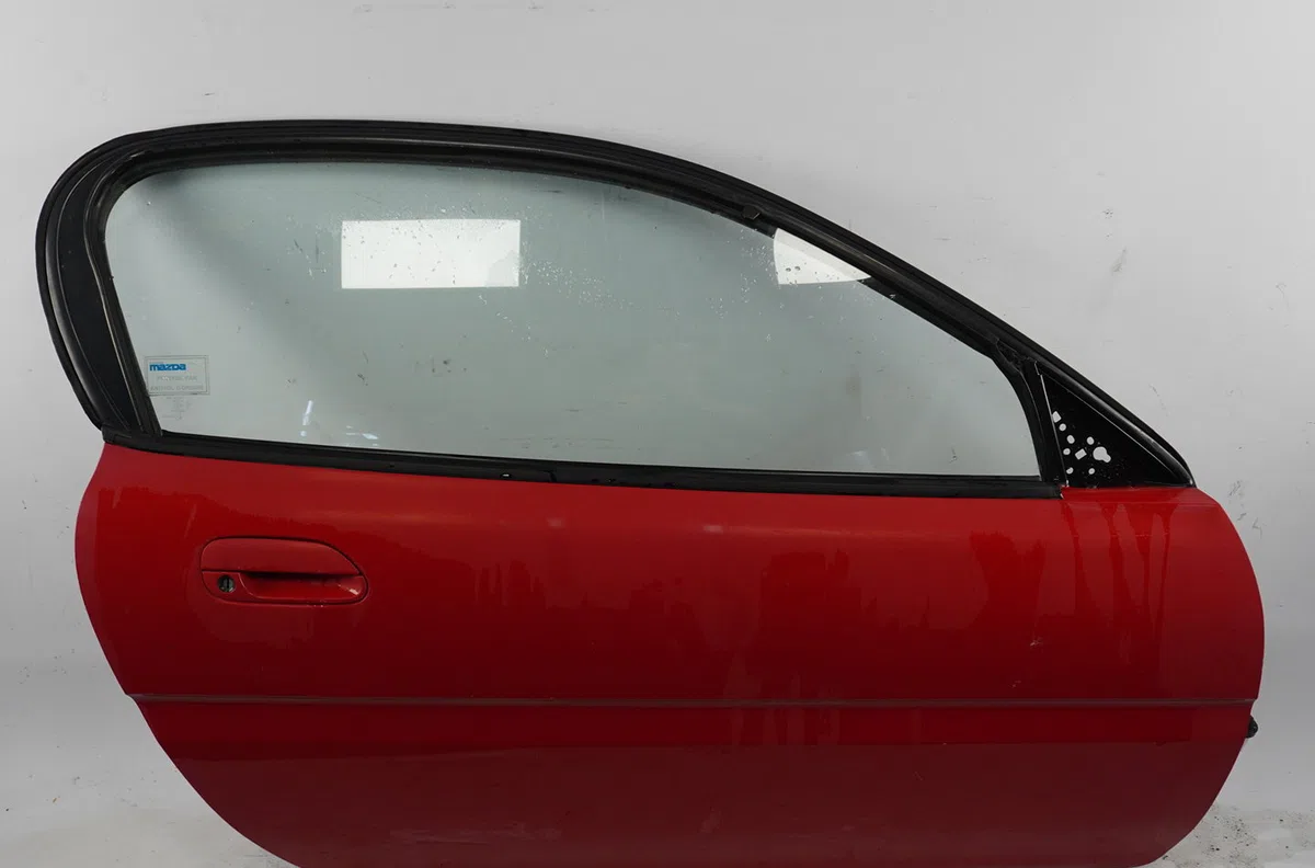 Porte avant droite Mazda MX-3 (EC) 1.6 i (1993-1998) occasion