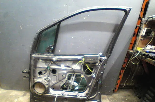 Porte avant droite Mercedes-benz CLASSE A (W168) A 170 cdi (168.008) (1998-2001) occasion