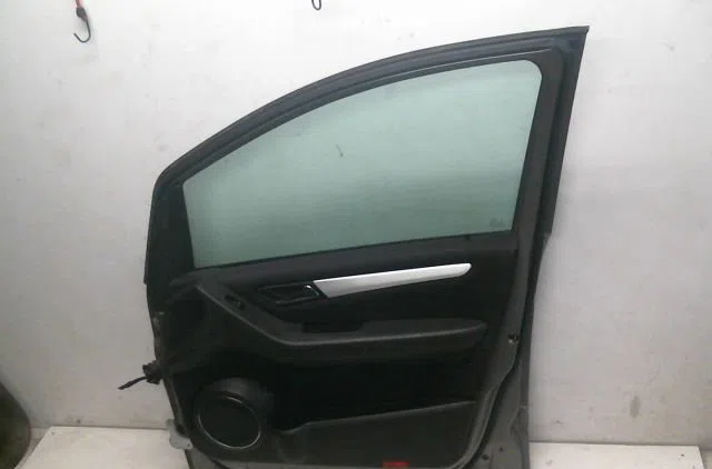 Porte avant droite Mercedes-benz CLASSE B Sports Tourer (W245) B 180 cdi (245.207) (2005-2011) 5 portes occasion