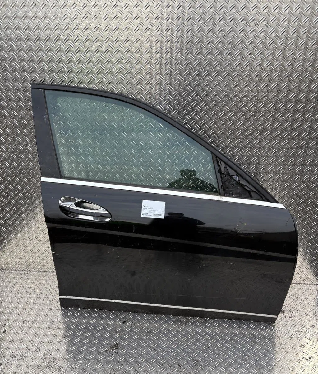 Porte avant droite Mercedes-benz CLASSE C (W204) C 200 cdi (204.007, 204.006) (2007-2009) occasion