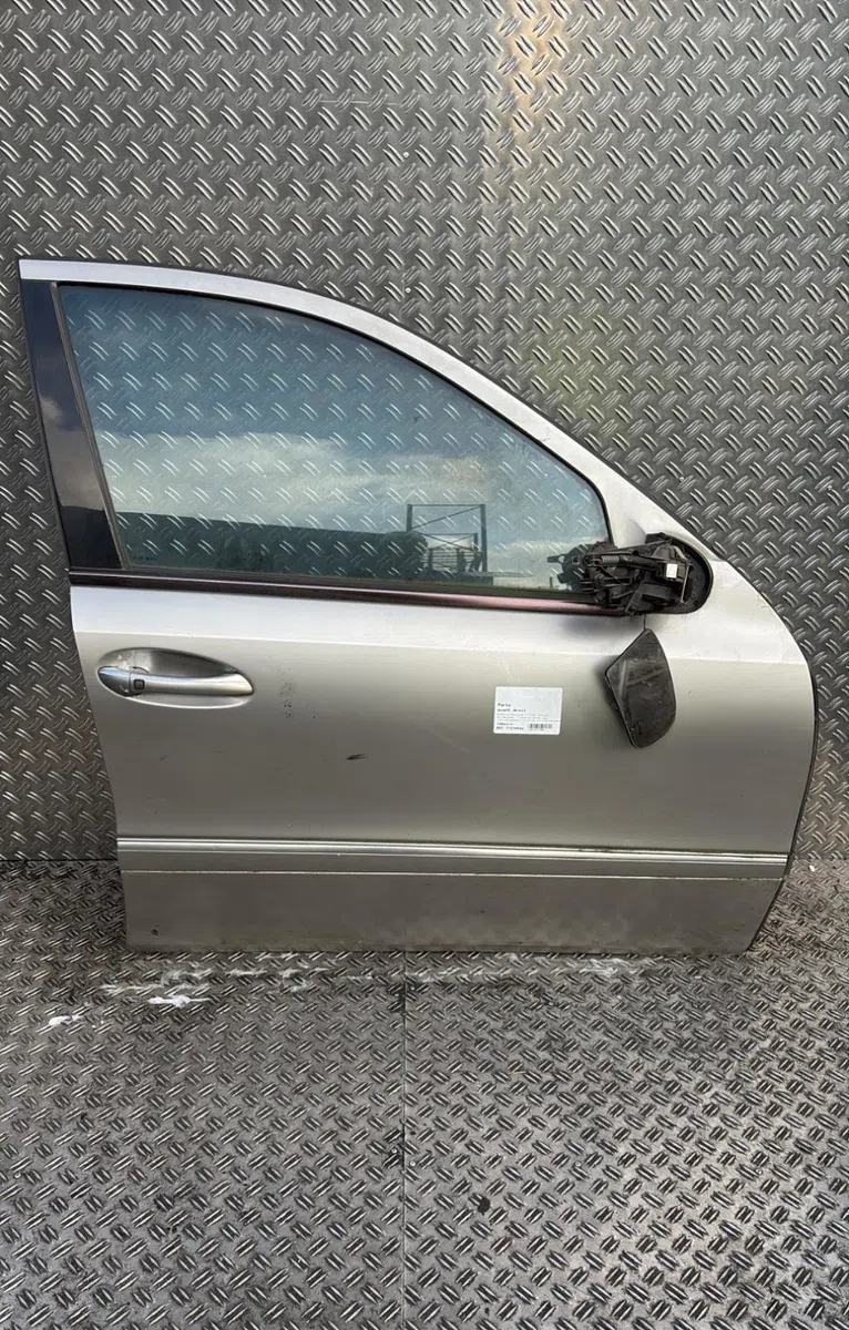 Porte avant droite Mercedes-benz CLASSE E (W211) E 320 cdi (211.026) (2002-2008) occasion