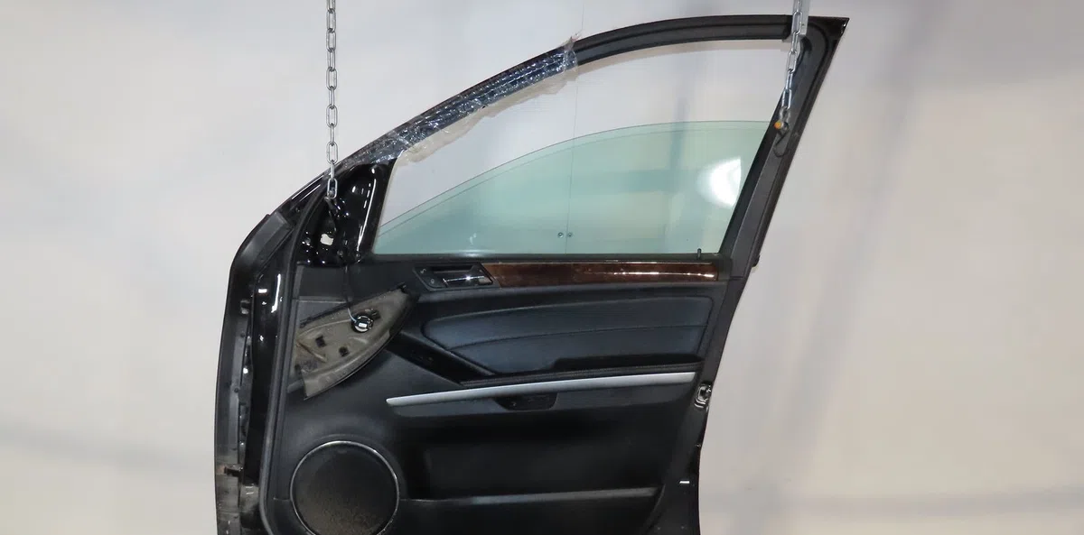 Porte avant droite Mercedes-benz CLASSE GL (X164) Gl 450 cdi 4-matic (164.828) (2009-2012) occasion