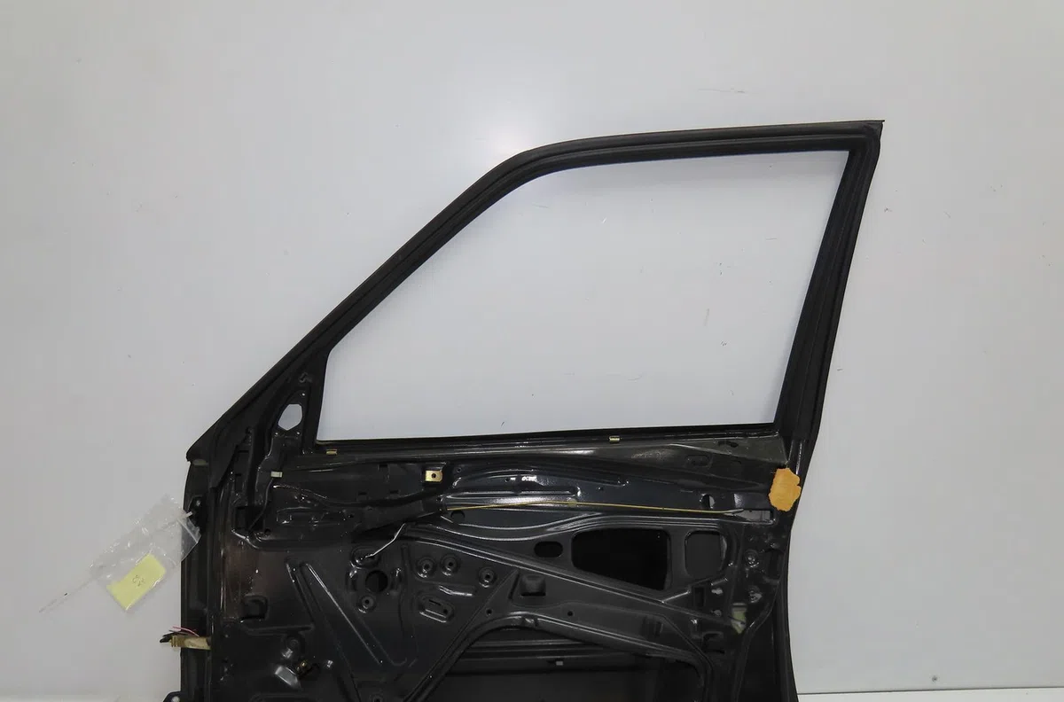 Porte avant droite Mercedes-benz CLASSE S (W126) 300 se, sel (126.024, 126.025) (1986-1991) occasion