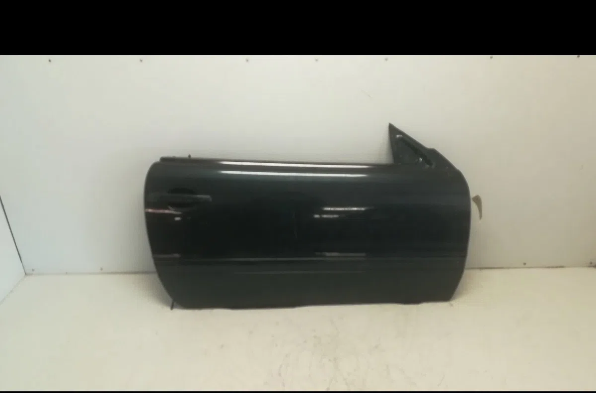 Porte avant droite Mercedes-benz CLK (C209) Clk 320 cdi (209.320) (2005-2009) occasion