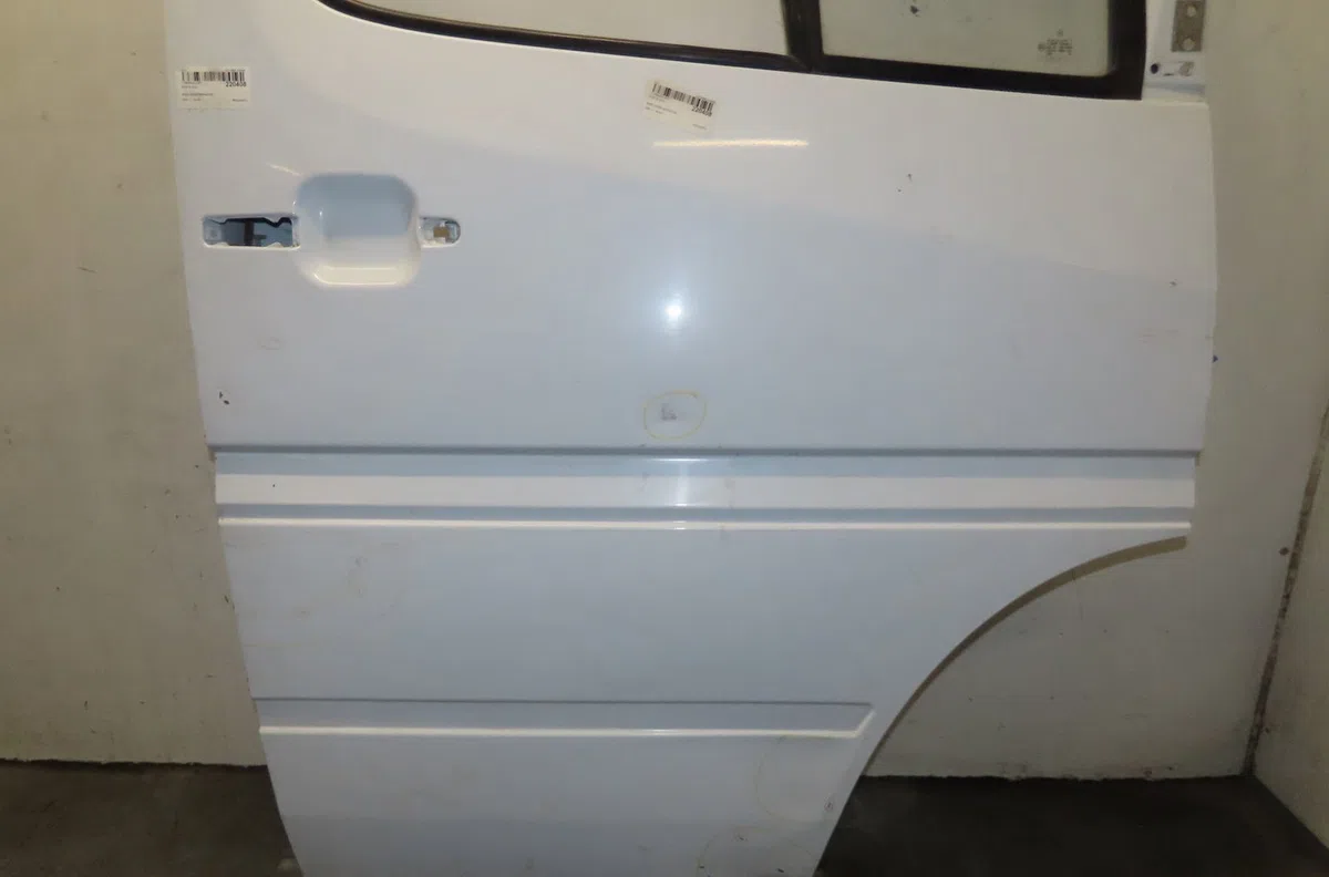 Porte avant droite Mercedes-benz SPRINTER 3-t Camionnette (B903) 311 cdi (903.661, 903.662, 903.663) (2000-2006) occasio