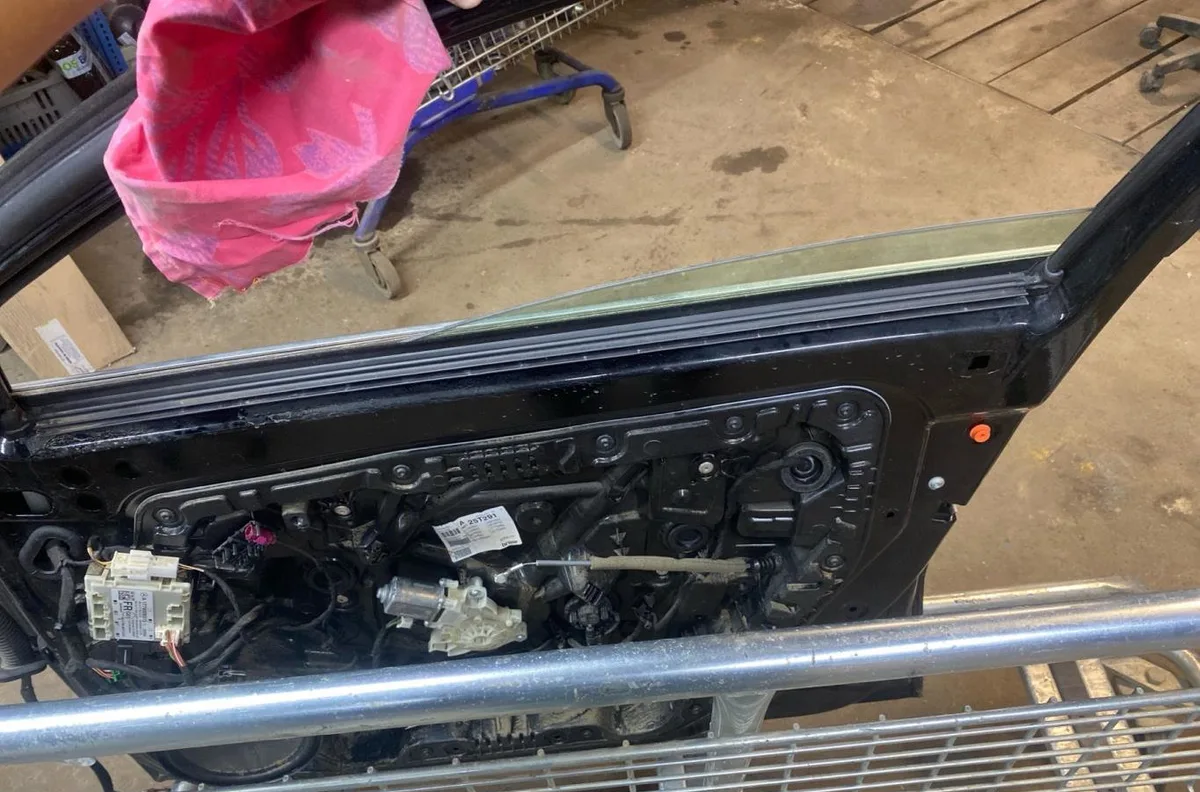 Porte avant droite MERCEDES CLASSE A 177 PHASE 2 occasion