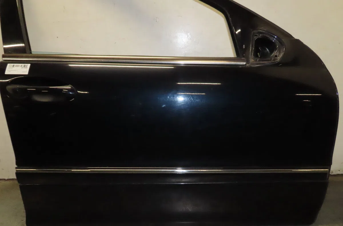 Porte avant droite MERCEDES CLASSE C II occasion
