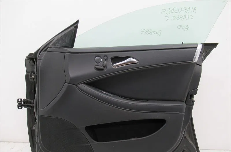 Porte avant droite MERCEDES CLASSE CLS II  350 CDI 265ch occasion