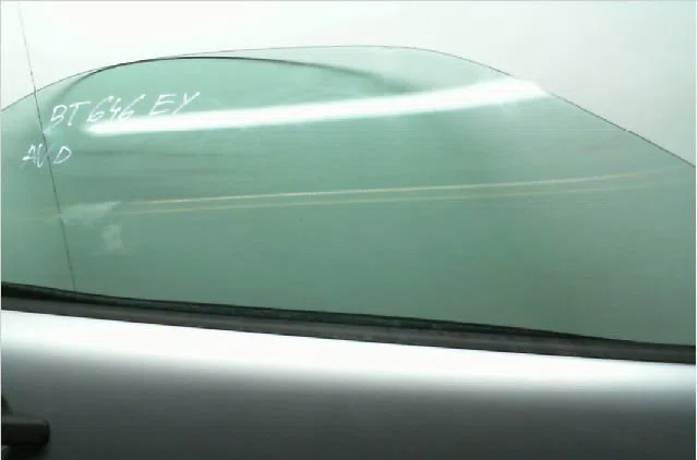 Porte avant droite MERCEDES CLASSE SLK I occasion