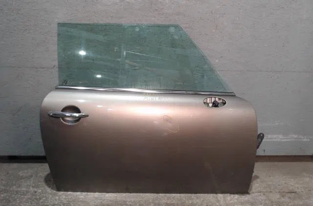 Porte avant droite MINI MINI 2 R56  MINI 2 R56 PHASE 2 occasion