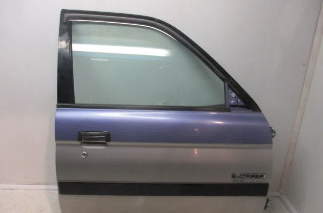 Porte avant droite MITSUBISHI L200 III 2000 occasion