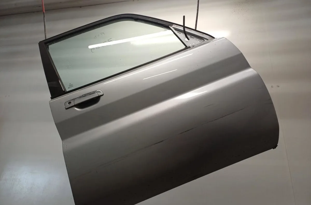 Porte avant droite MITSUBISHI PAJERO PININ occasion
