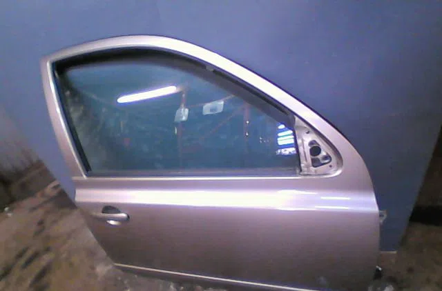 Porte avant droite NISSAN MICRA 2006 occasion